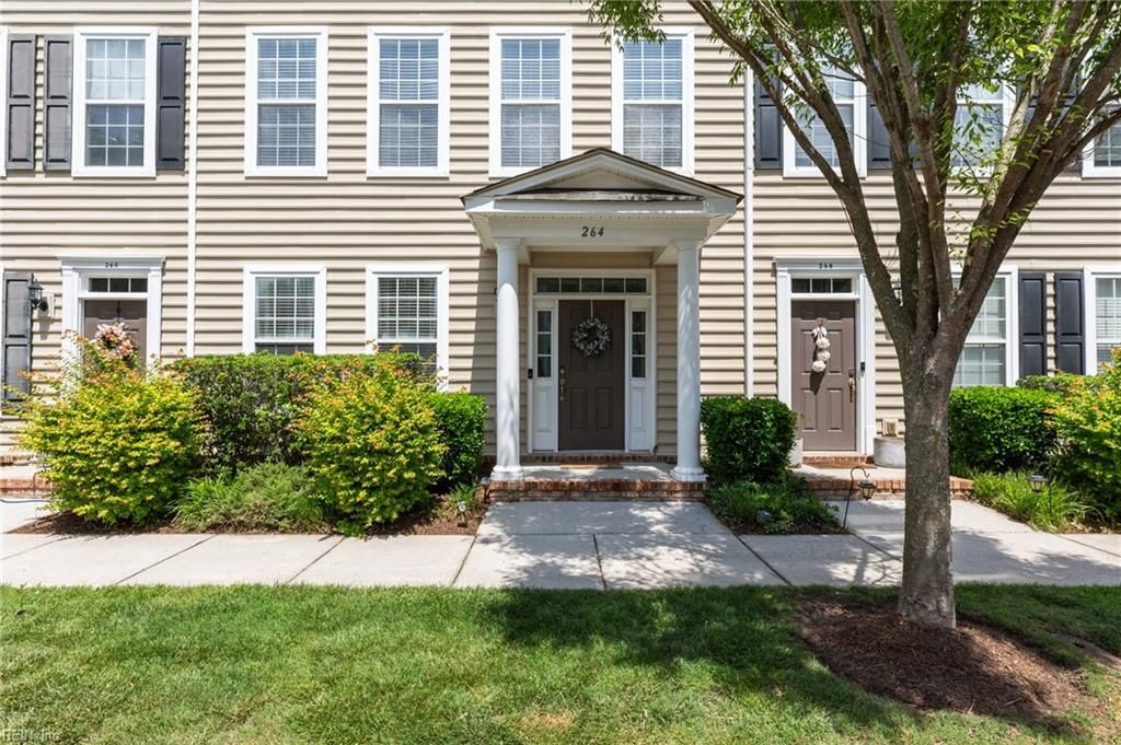 264 Feldspar ST, Virginia Beach, VA 23462