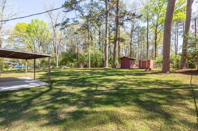 107 Eastwood Place, Lufkin, TX 75901