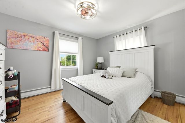 119 Ploch Rd, Clifton City, NJ 07013