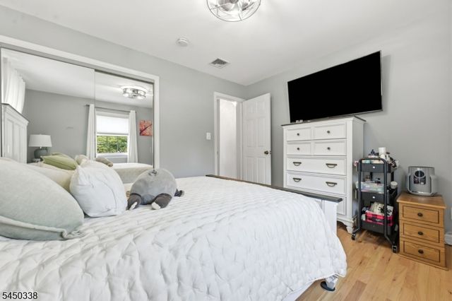 119 Ploch Rd, Clifton City, NJ 07013