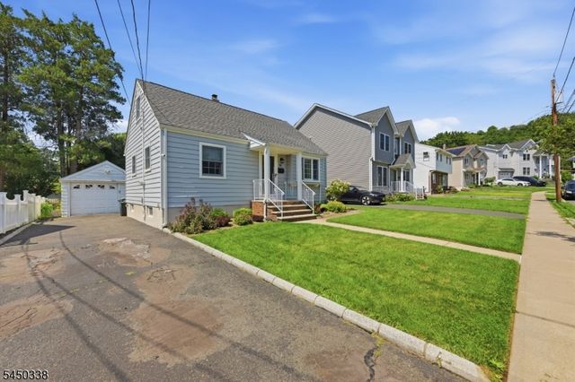 119 Ploch Rd, Clifton City, NJ 07013