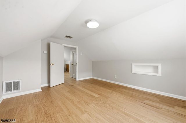 119 Ploch Rd, Clifton City, NJ 07013