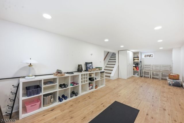 119 Ploch Rd, Clifton City, NJ 07013