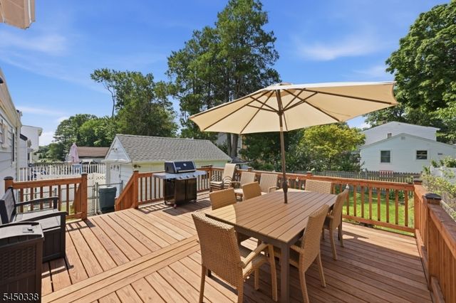 119 Ploch Rd, Clifton City, NJ 07013