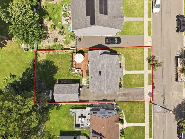 119 Ploch Rd, Clifton City, NJ 07013