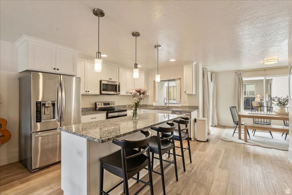 Image 11 of property listing at 396 S 680 E, American Fork, UT 84003