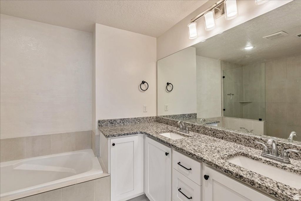 Image 21 of property listing at 396 S 680 E, American Fork, UT 84003