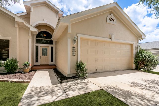 1514 Mooreshill Dr, San Antonio, TX 78253