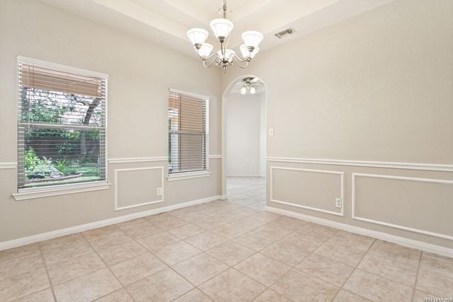 1514 Mooreshill Dr, San Antonio, TX 78253