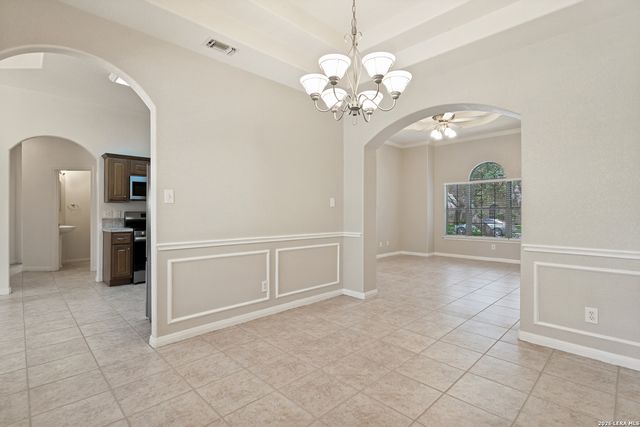 1514 Mooreshill Dr, San Antonio, TX 78253