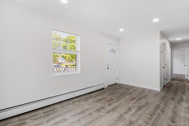 511 Bourdois Avenue, Bellport, NY 11713
