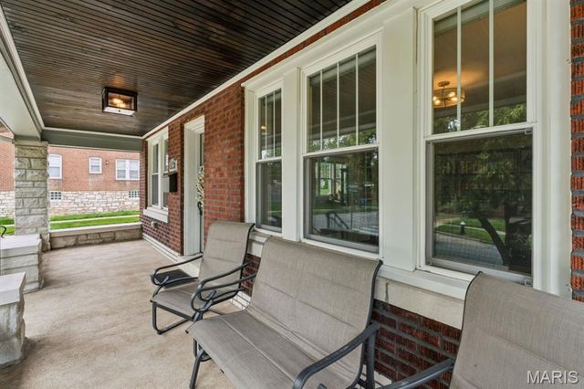 3900 Parker Avenue, St Louis, MO 63116