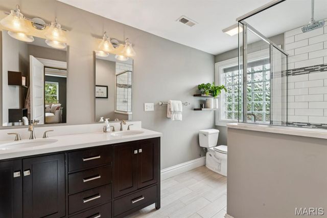 3900 Parker Avenue, St Louis, MO 63116