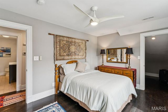 3900 Parker Avenue, St Louis, MO 63116