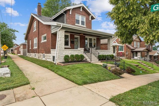 3900 Parker Avenue, St Louis, MO 63116