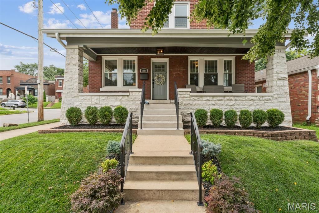 3900 Parker Avenue, St Louis, MO 63116