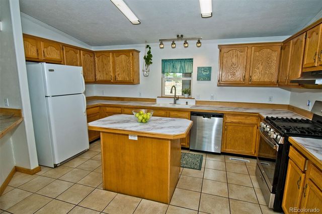1372 N Saddlerock Trail, Crestone, CO 81131