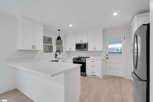 314 Vine Hill Road, Greenville, SC 29607