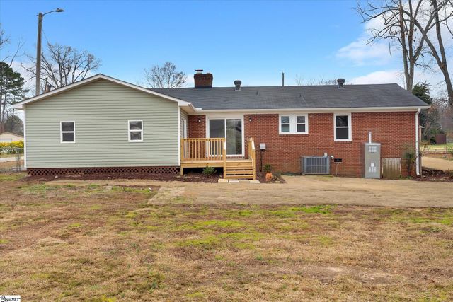 314 Vine Hill Road, Greenville, SC 29607