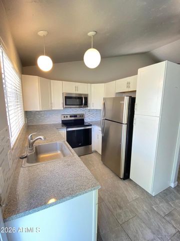 16253 N 18TH Street, Phoenix, AZ 85022