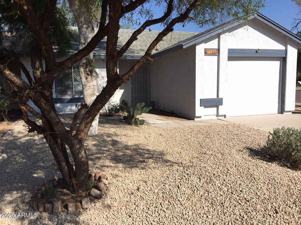 16253 N 18TH Street, Phoenix, AZ 85022
