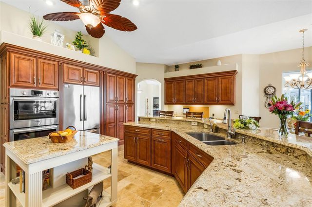 8315 EAGLE CROSSING, Sarasota, FL 34241