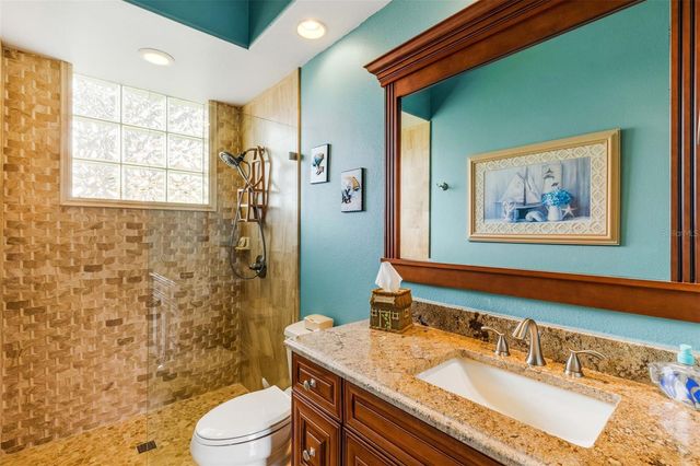 8315 EAGLE CROSSING, Sarasota, FL 34241