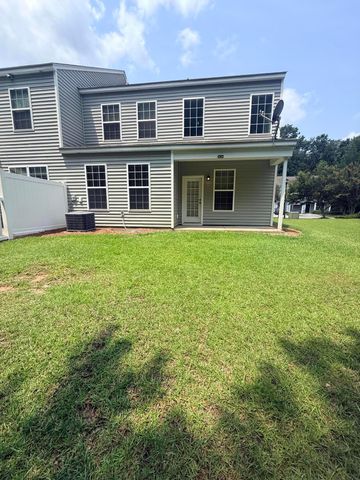 2490 Stadium Drive, North Charleston, SC 29406