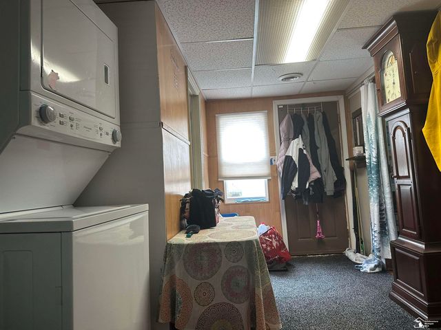 5880 Burr Street, Taylor, MI 48180