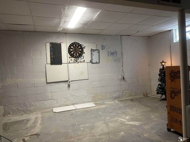 5880 Burr Street, Taylor, MI 48180