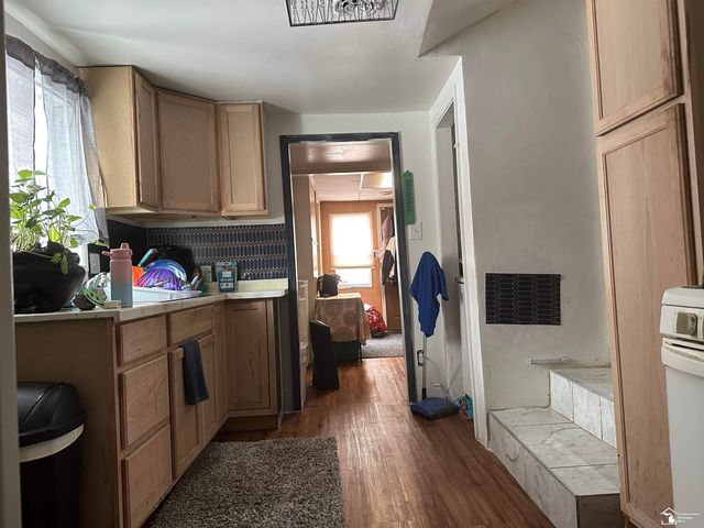 5880 Burr Street, Taylor, MI 48180