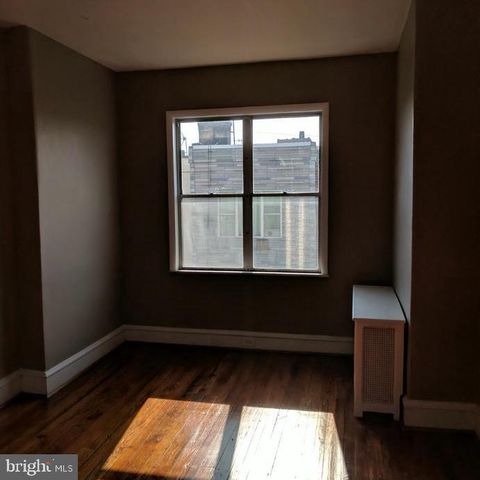 1931 S 11TH ST, Philadelphia, PA 19148