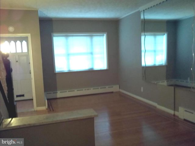 1931 S 11TH ST, Philadelphia, PA 19148