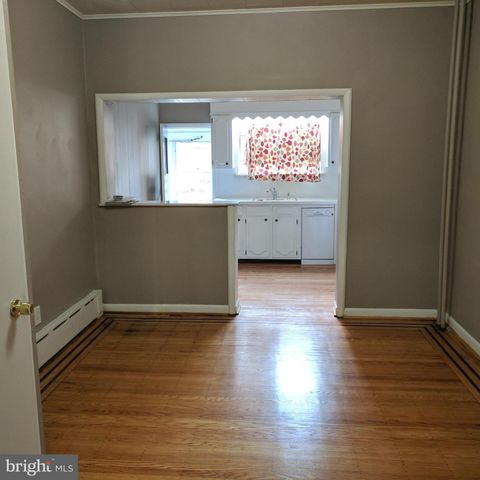 1931 S 11TH ST, Philadelphia, PA 19148