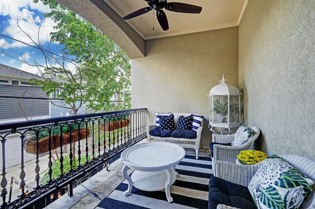 514 Cortlandt Street D, Houston, TX 77007