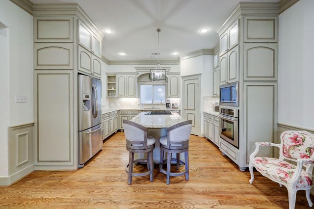 514 Cortlandt Street D, Houston, TX 77007