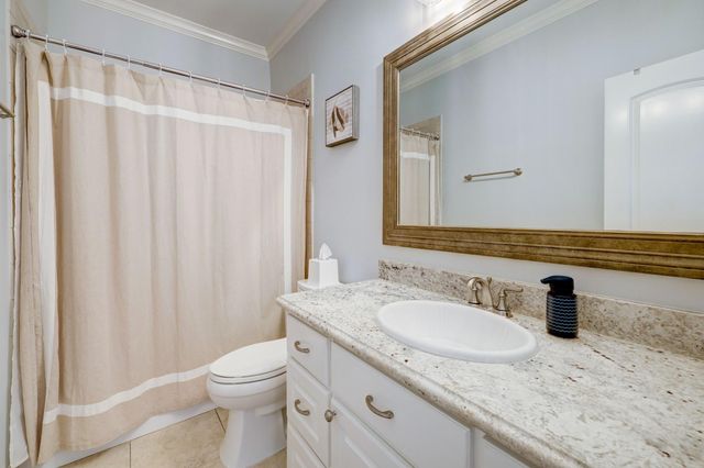 514 Cortlandt Street D, Houston, TX 77007