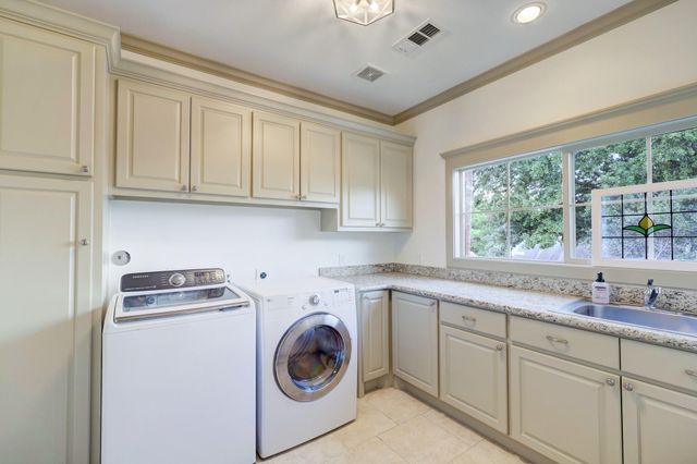 514 Cortlandt Street D, Houston, TX 77007