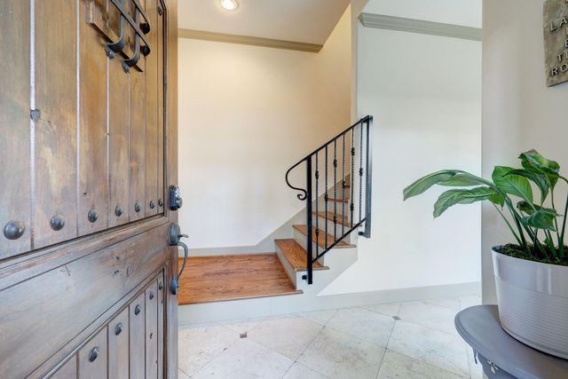 514 Cortlandt Street D, Houston, TX 77007