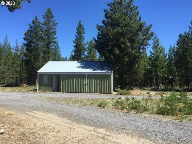 124625 BUNNY BUTTE Rd, Crescent Lake, OR 97733
