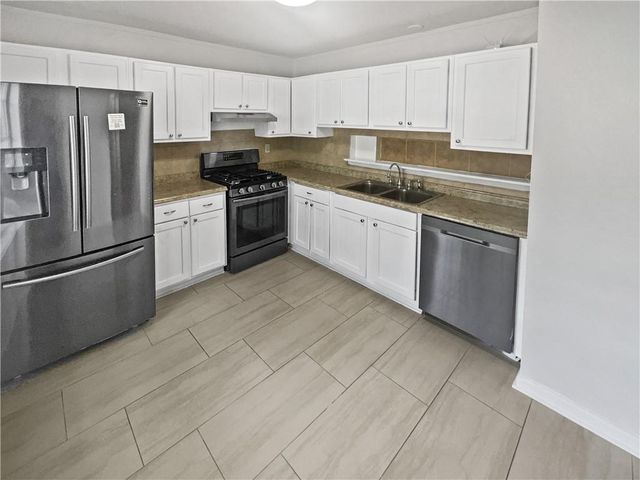 4727 Garden Hills Drive, Stone Mountain, GA 30083