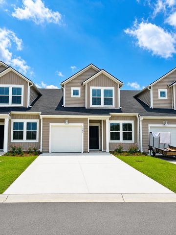 1104 Pit Crew Dr, Myrtle Beach, SC 29579