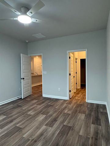 1104 Pit Crew Dr, Myrtle Beach, SC 29579