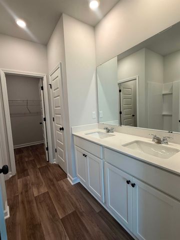 1104 Pit Crew Dr, Myrtle Beach, SC 29579