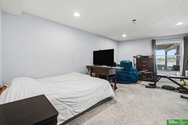 17313 Yucca Circle, Bellevue, NE 68123
