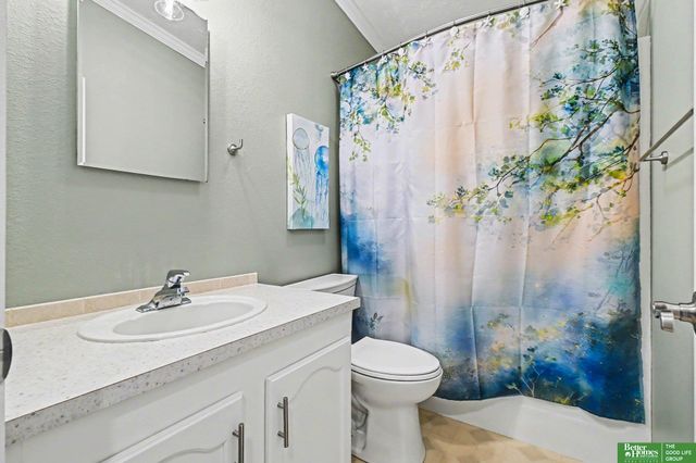17313 Yucca Circle, Bellevue, NE 68123