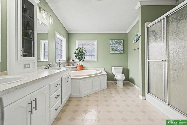 17313 Yucca Circle, Bellevue, NE 68123