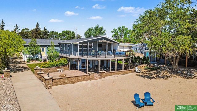 17313 Yucca Circle, Bellevue, NE 68123
