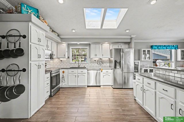 17313 Yucca Circle, Bellevue, NE 68123
