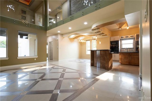 2410 Vancouver Avenue, Edinburg, TX 78539